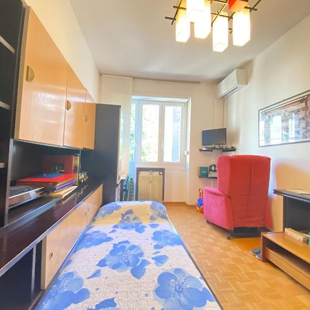 Beada Home, A Pochi Passi Dal Centro Storico Milano E Navigli, Con Fermata Metropolitana Sotto Casa 外观 照片